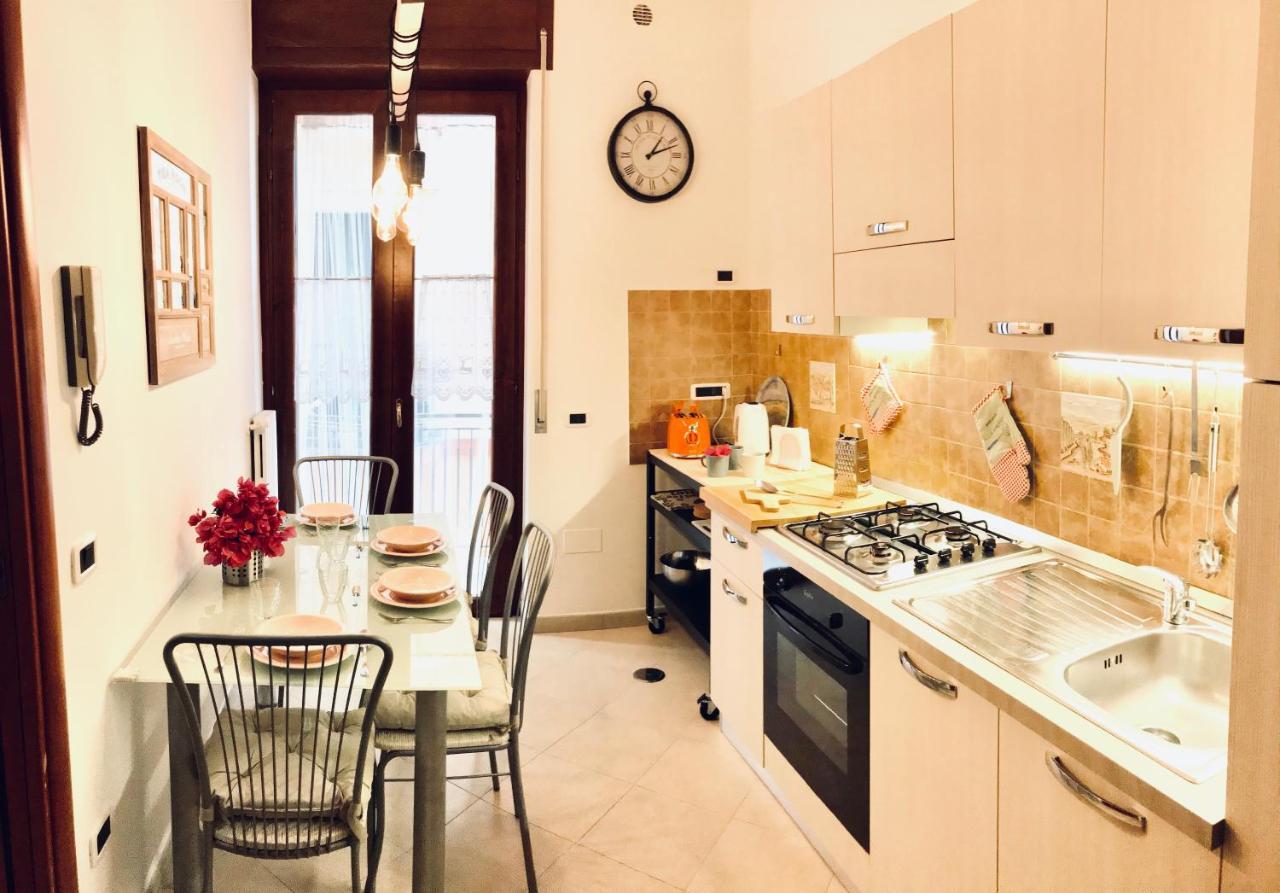 Salerno Historic Center Lovely Flat Eksteriør billede