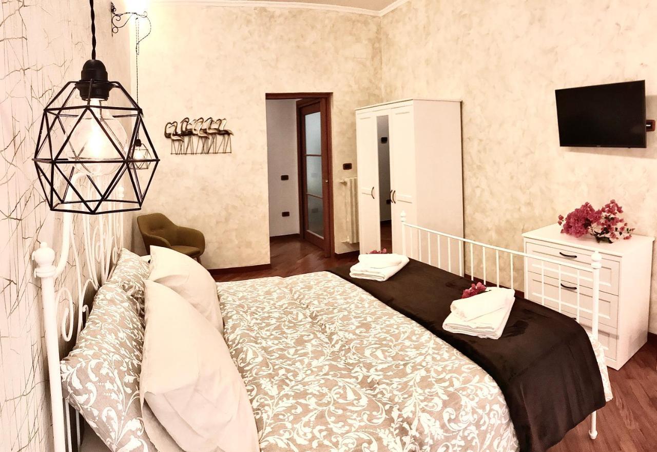 Salerno Historic Center Lovely Flat Eksteriør billede