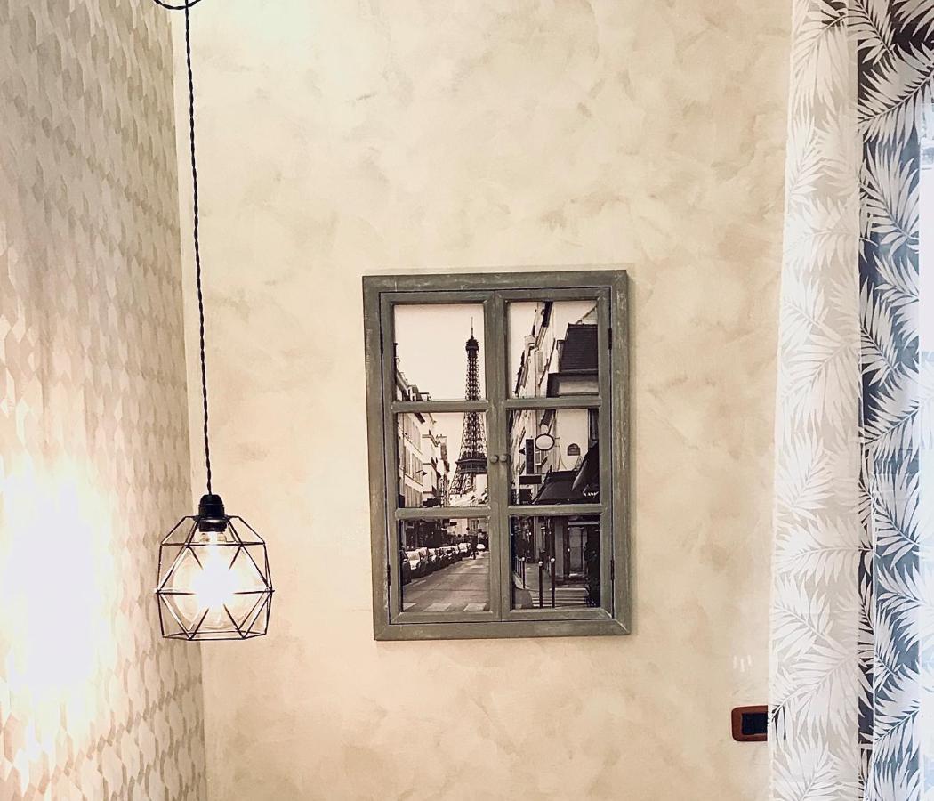 Salerno Historic Center Lovely Flat Eksteriør billede